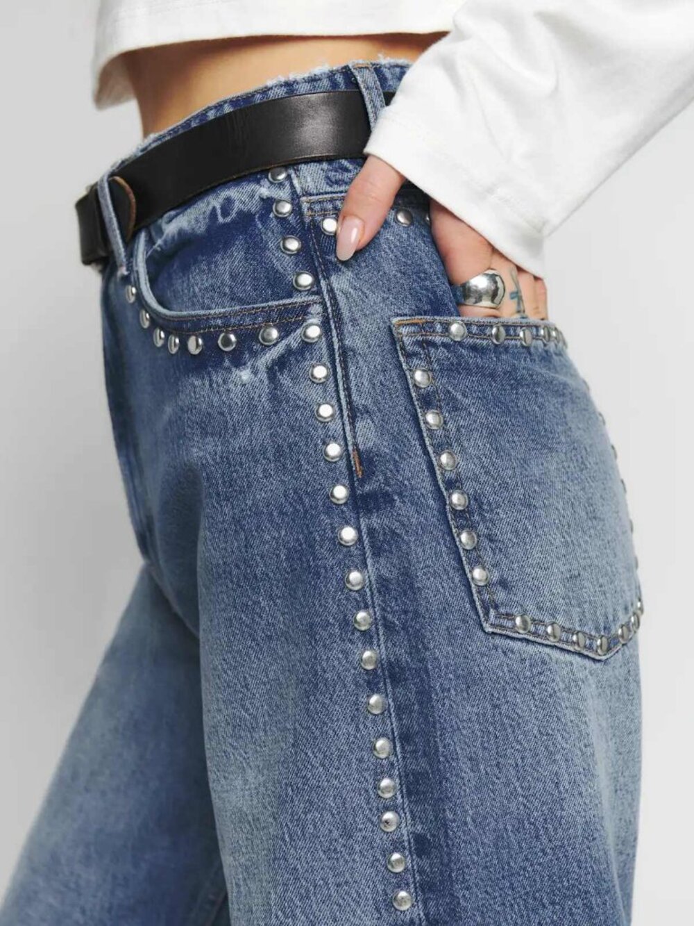 Reformation Cary High Rise Slouchy Wide Leg Jeans Chesapeake Studded 25
